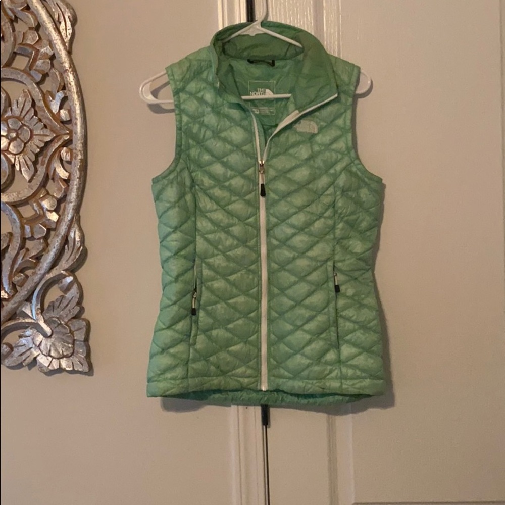 North face hyper ball vest